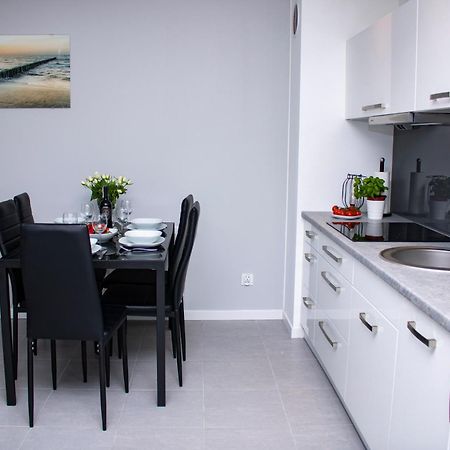 Apartament Z Ogrodkiem Trzesacz Ngoại thất bức ảnh