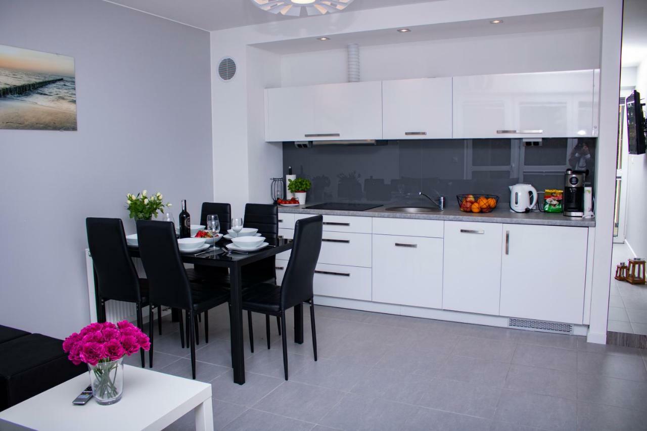 Apartament Z Ogrodkiem Trzesacz Ngoại thất bức ảnh