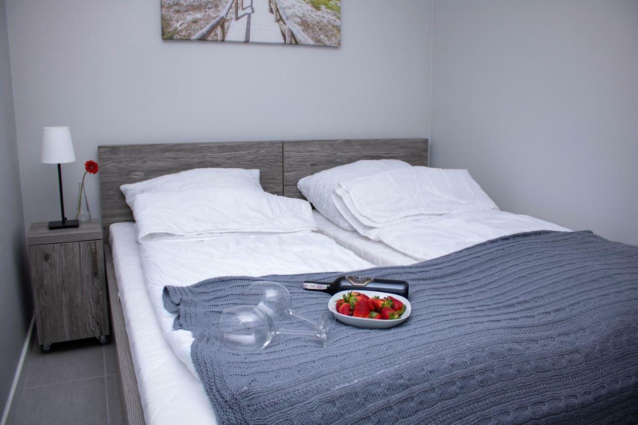 Apartament Z Ogrodkiem Trzesacz Ngoại thất bức ảnh